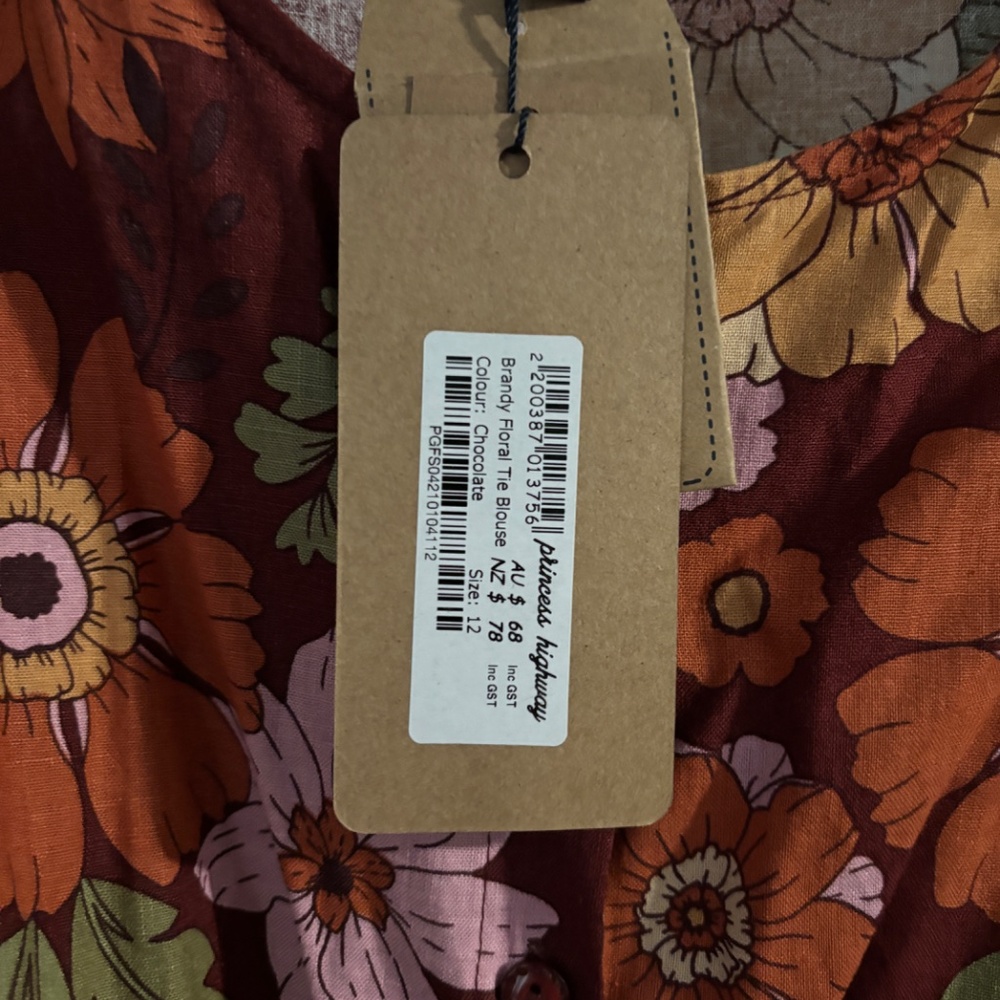 Princess Highway Brandy Floral Tie Top Chocolate NWT - Picture 6 of 8